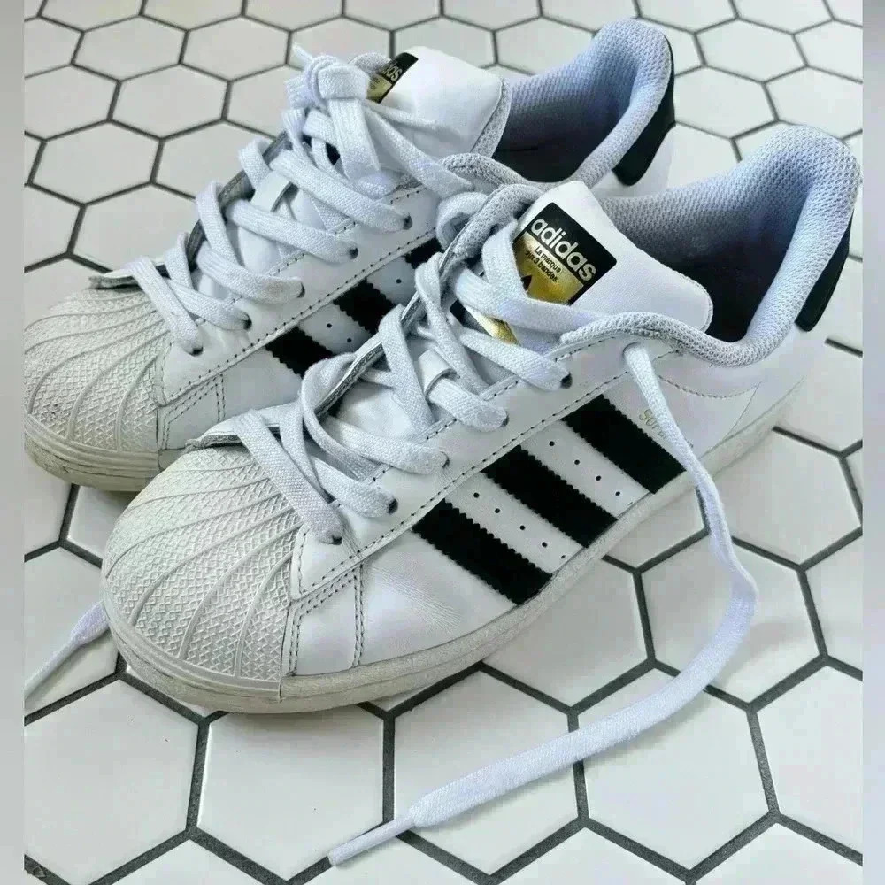 ADIDAS Superstar black and white - Picture 2 of 6